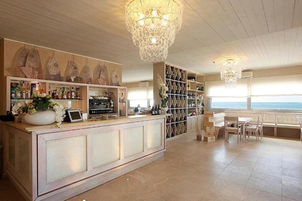 Hotel Alta La Vista Marina di Castagneto Carducci Ngoại thất bức ảnh